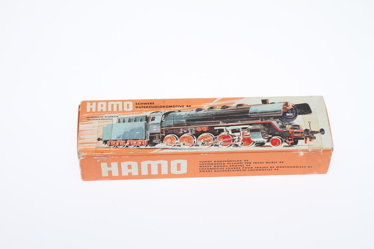MODELLTÅG HAMO / MÄRKLIN 8347 ånglok Br 44 i originalkartong.