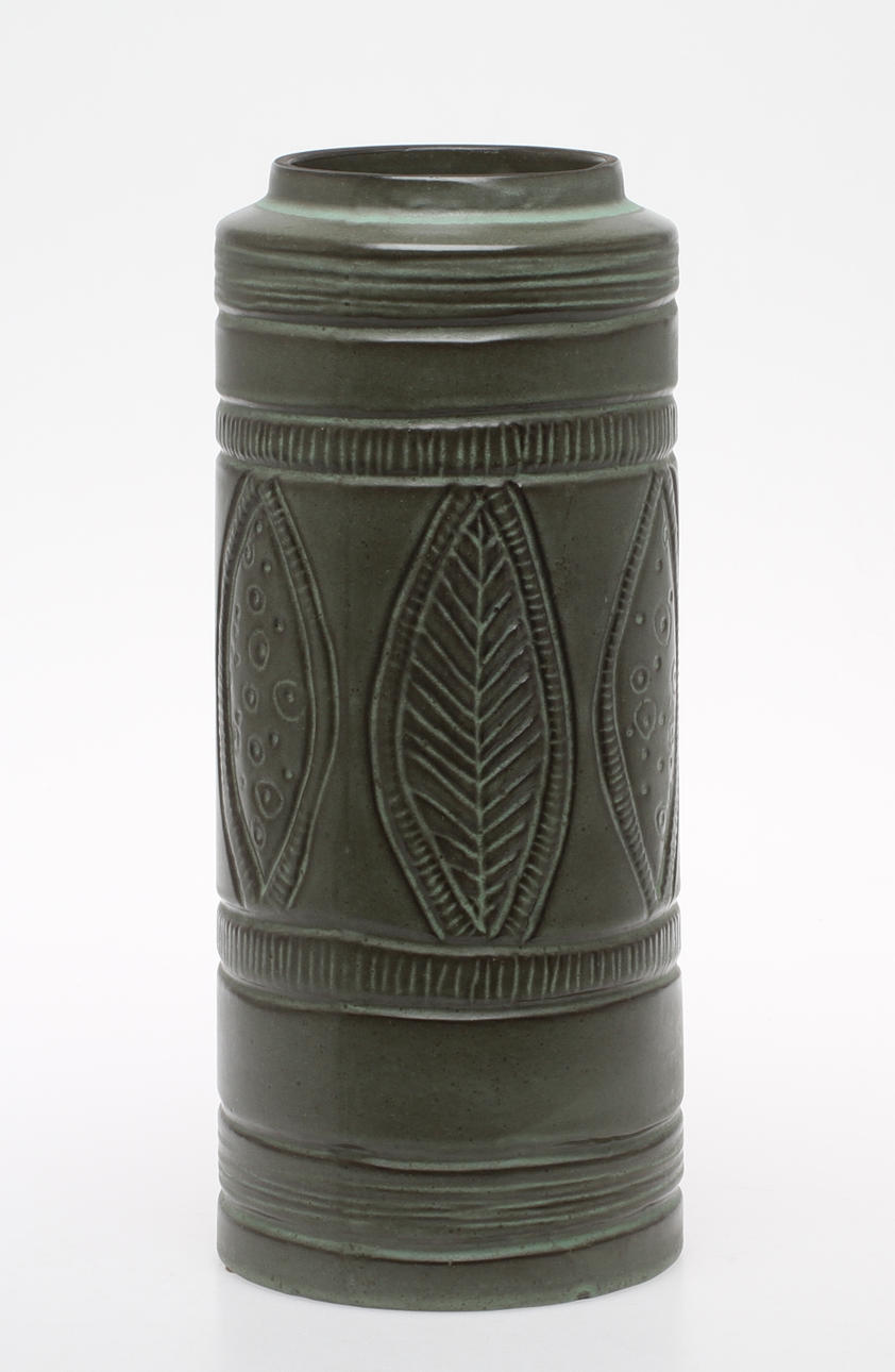 GOLVVAS, keramik, Irma Yourstone, Uppsala Ekeby.