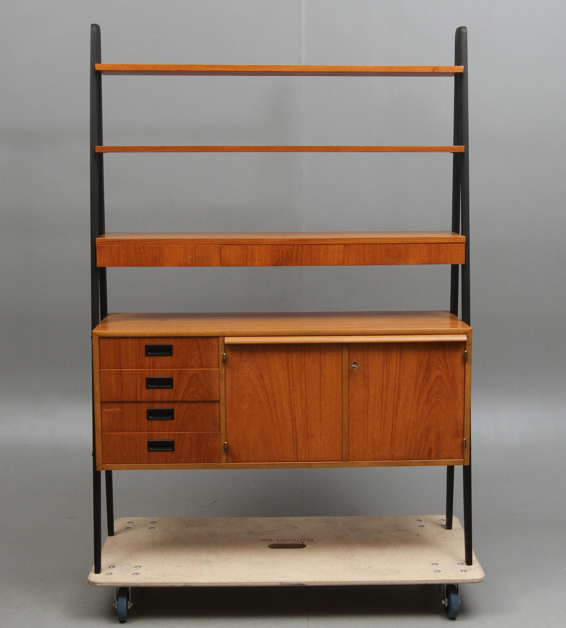 BOKHYLLA, teak, med svärtade gavlar, 19560-tal.