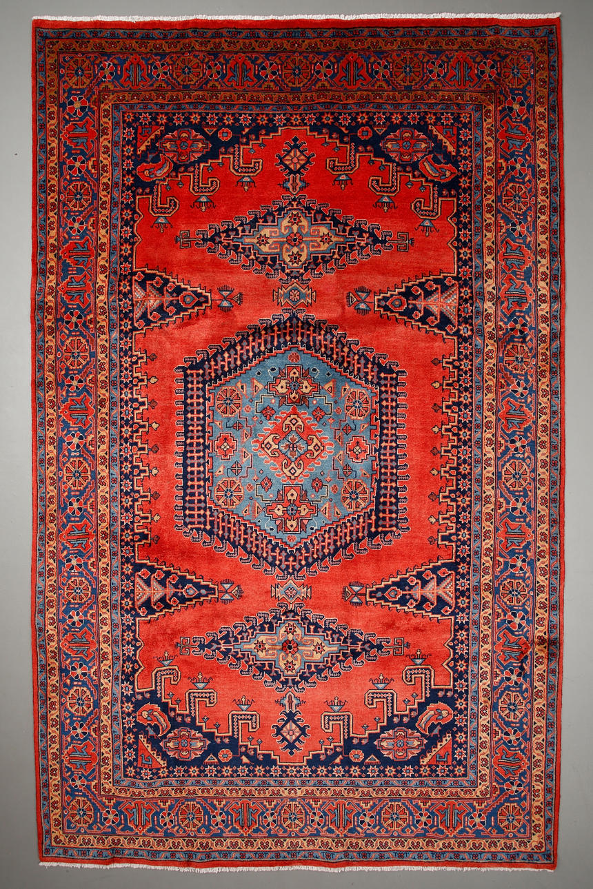ALFOMBRA, Persa, Blanca, 360 x 210 cm.