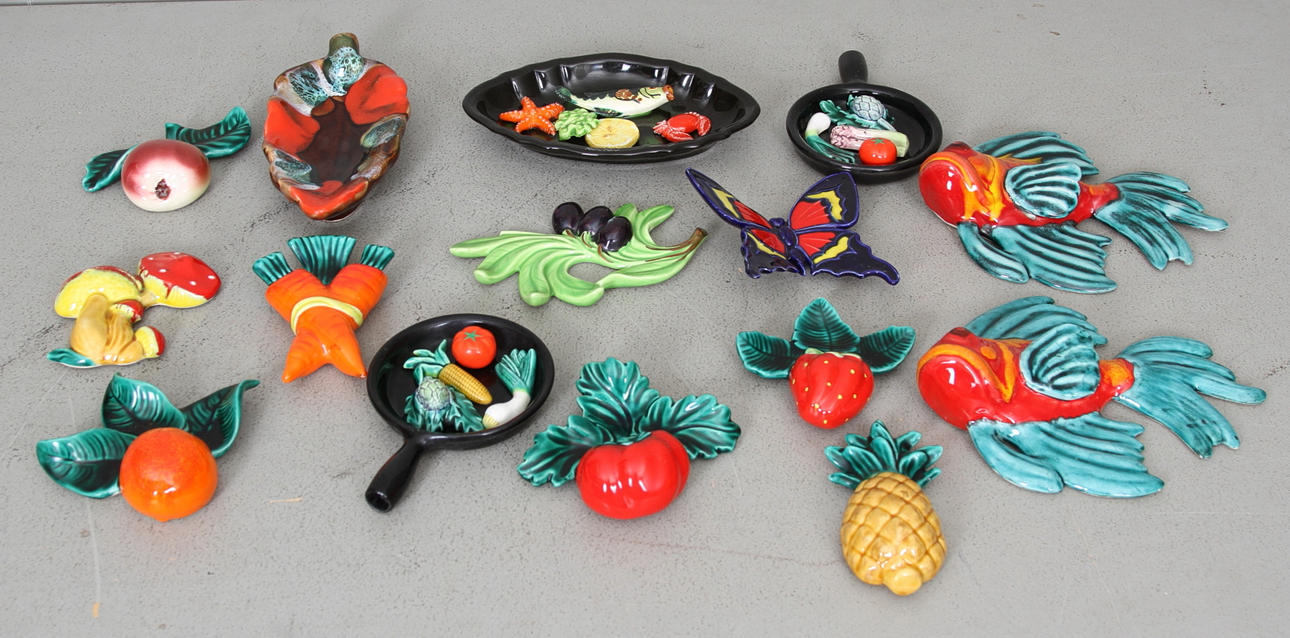 KERAMIKFÖREMÅL, 15 delar, Frankrike.