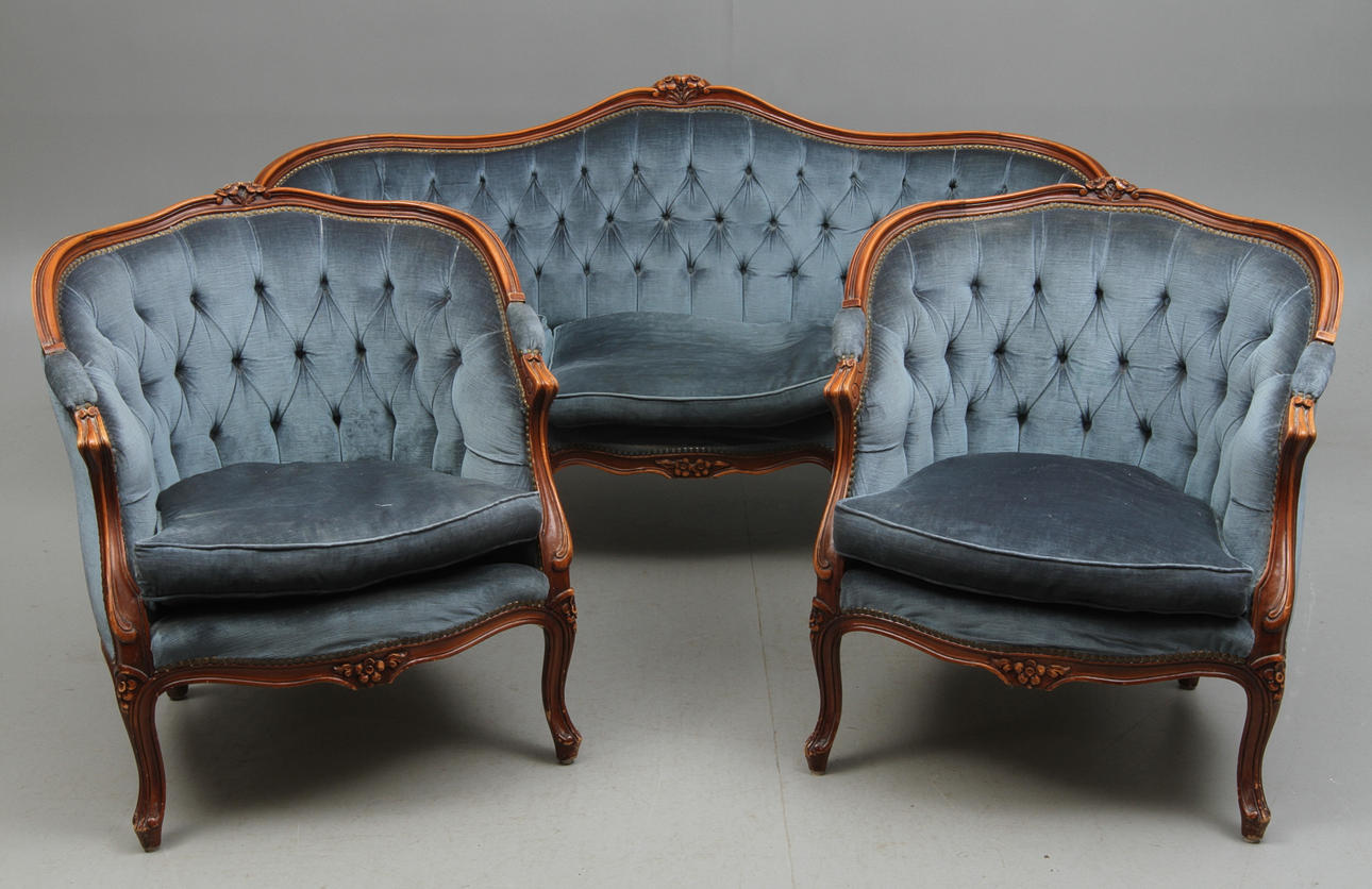 SALONGSGRUPP, 3 delar, rokokostil, 1900-tal.