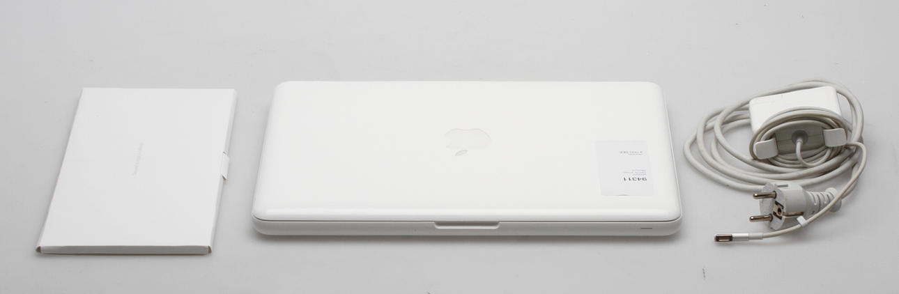 BÄRBAR DATOR, A1342, Macbook.