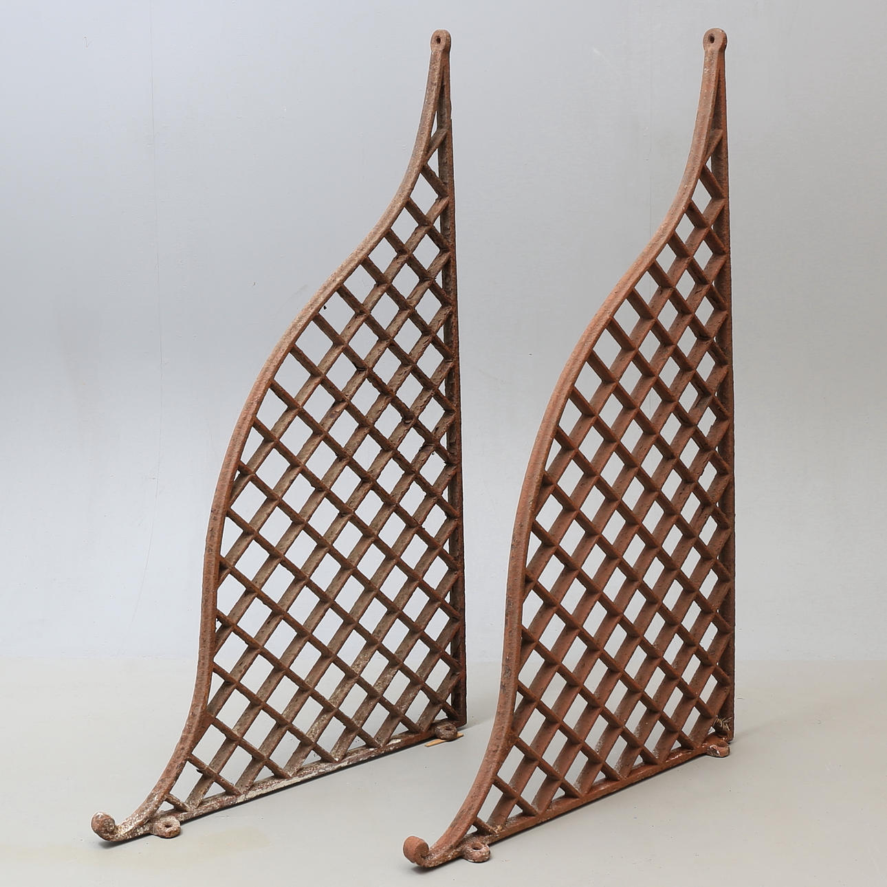 SPILDT RIST, støbejern, årgang 1915.