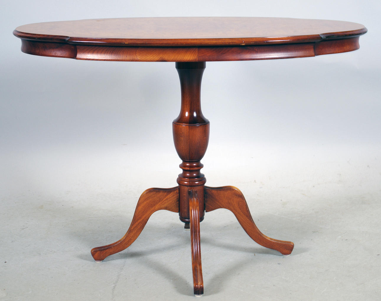 SOFFBORD, mahogny/rotfaner, rokokostil.