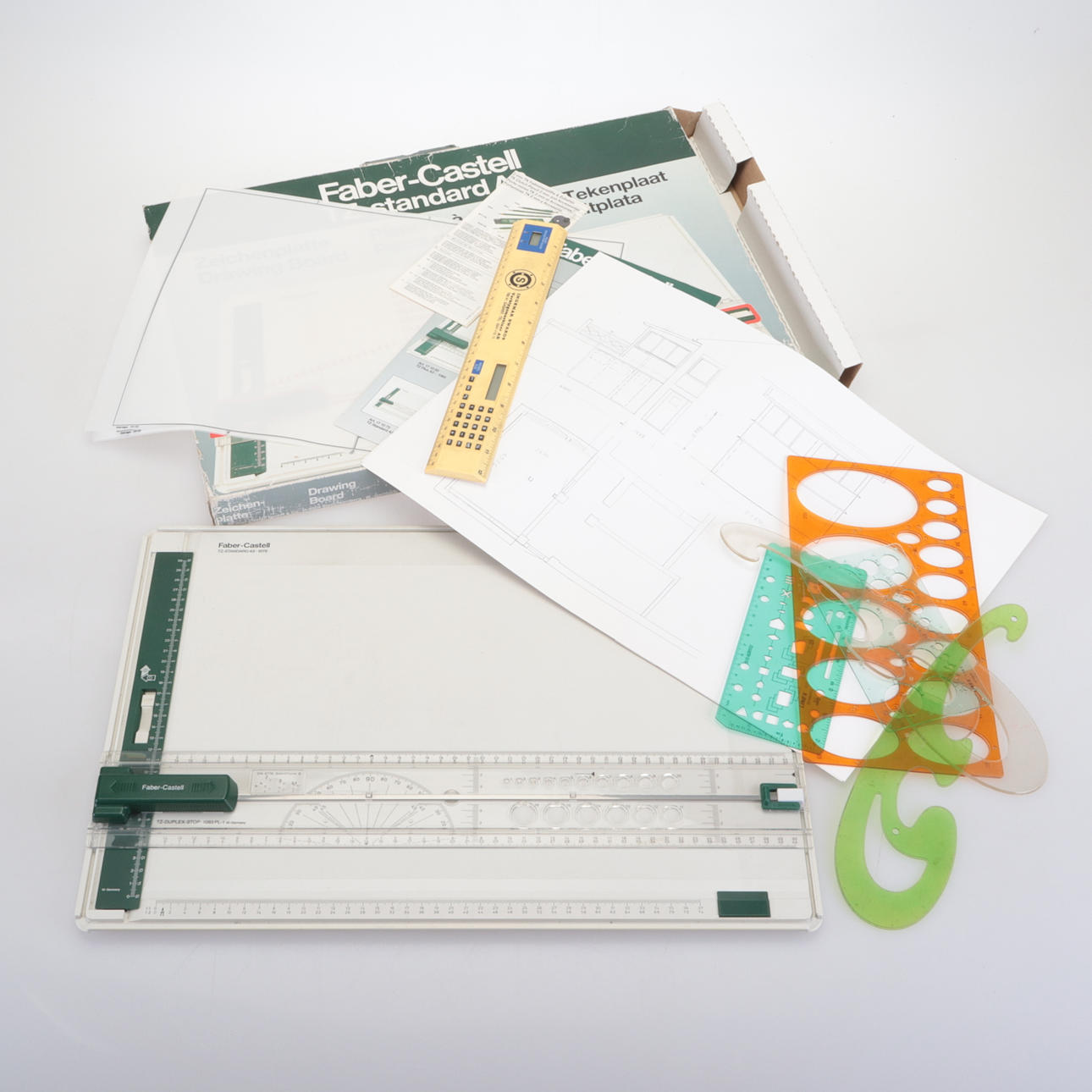 TABLERO DE DIBUJO, Faber-Castell.