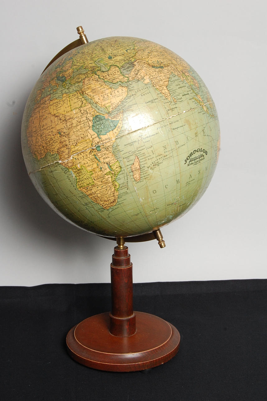 JORDGLOB, 1920-30-tal.