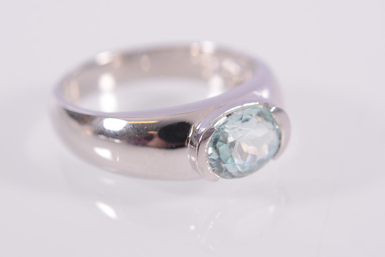 RING, sterlingsilver, akvamarin.