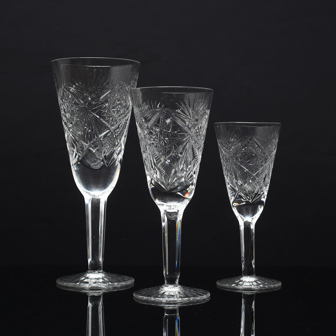 GLASSWARE, 35 pieces, polished decor, 1900s.