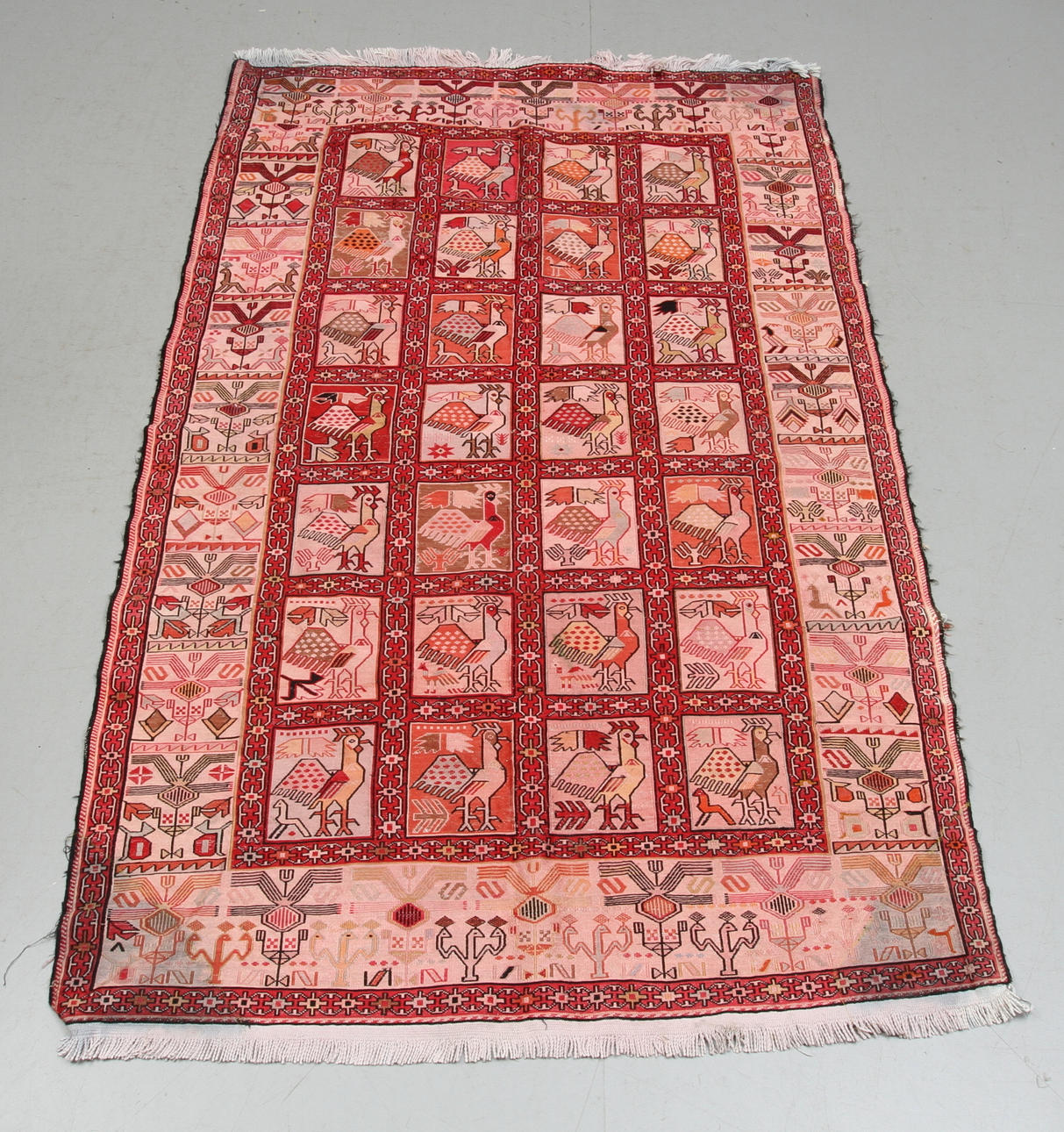 MATTA, broderi, Anatolien. Ca 189 x 120 cm.