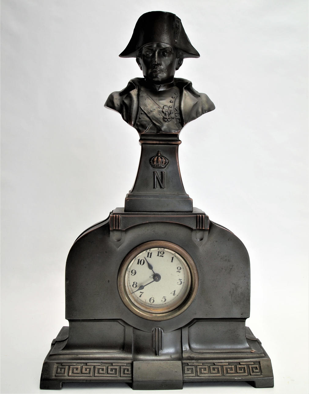 RELOJ DE MESA, Napoleón circa 1920.