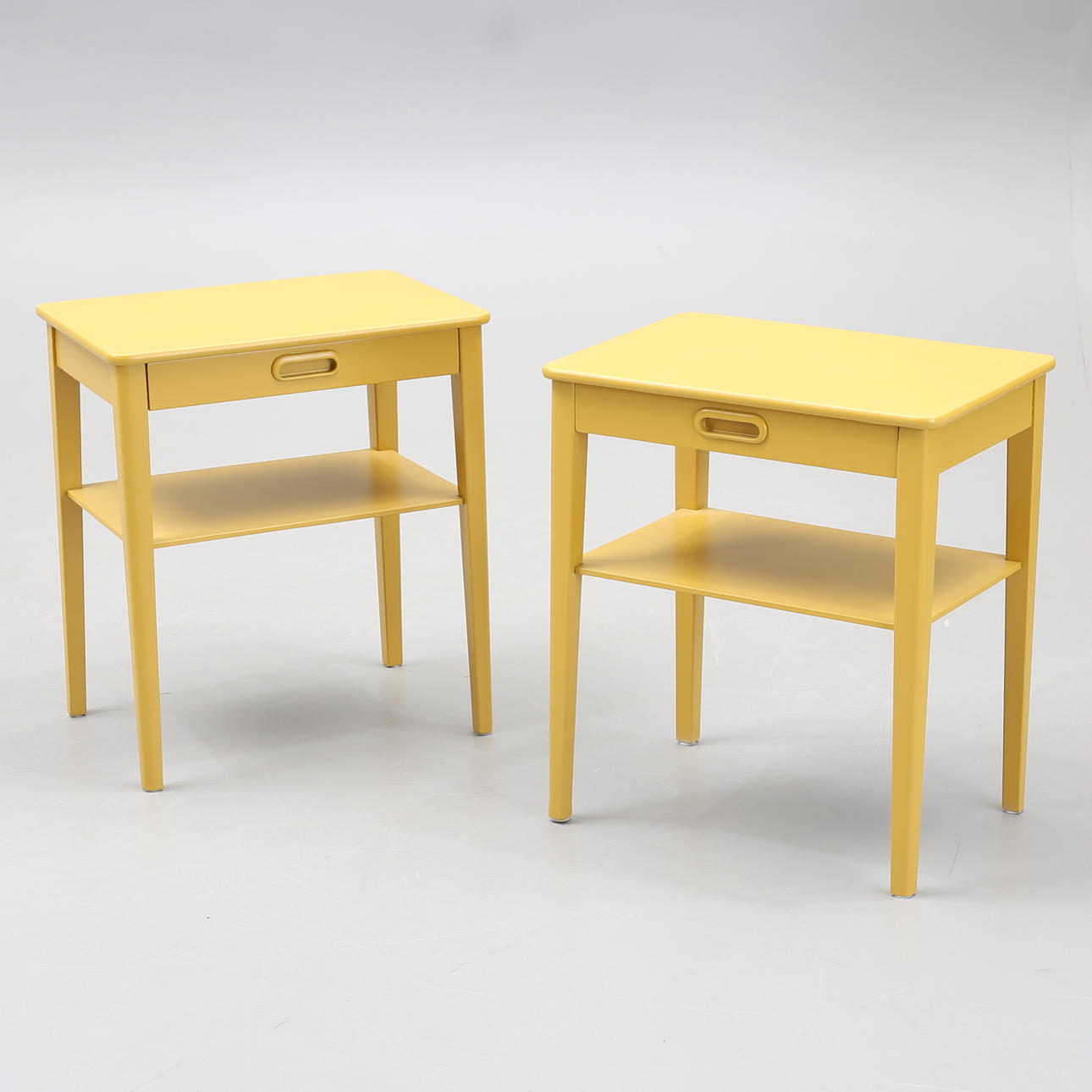 SÄNGBORD, ett par, VL Design, 1900-tal.