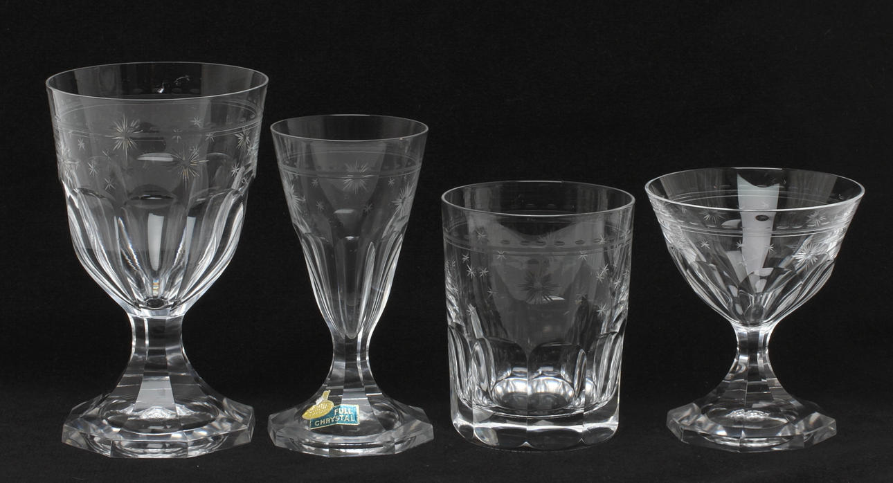 GLASSERVIS, ca 43 delar, kristall, Skruf.