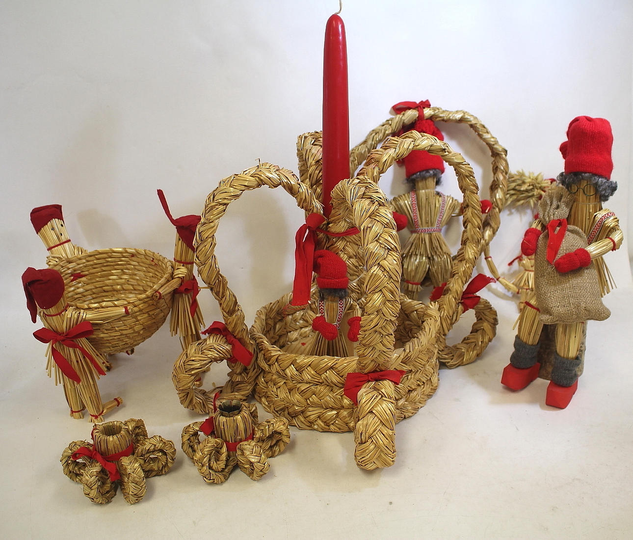 DIVERSE JULEPYNT, halm, 9 dele.