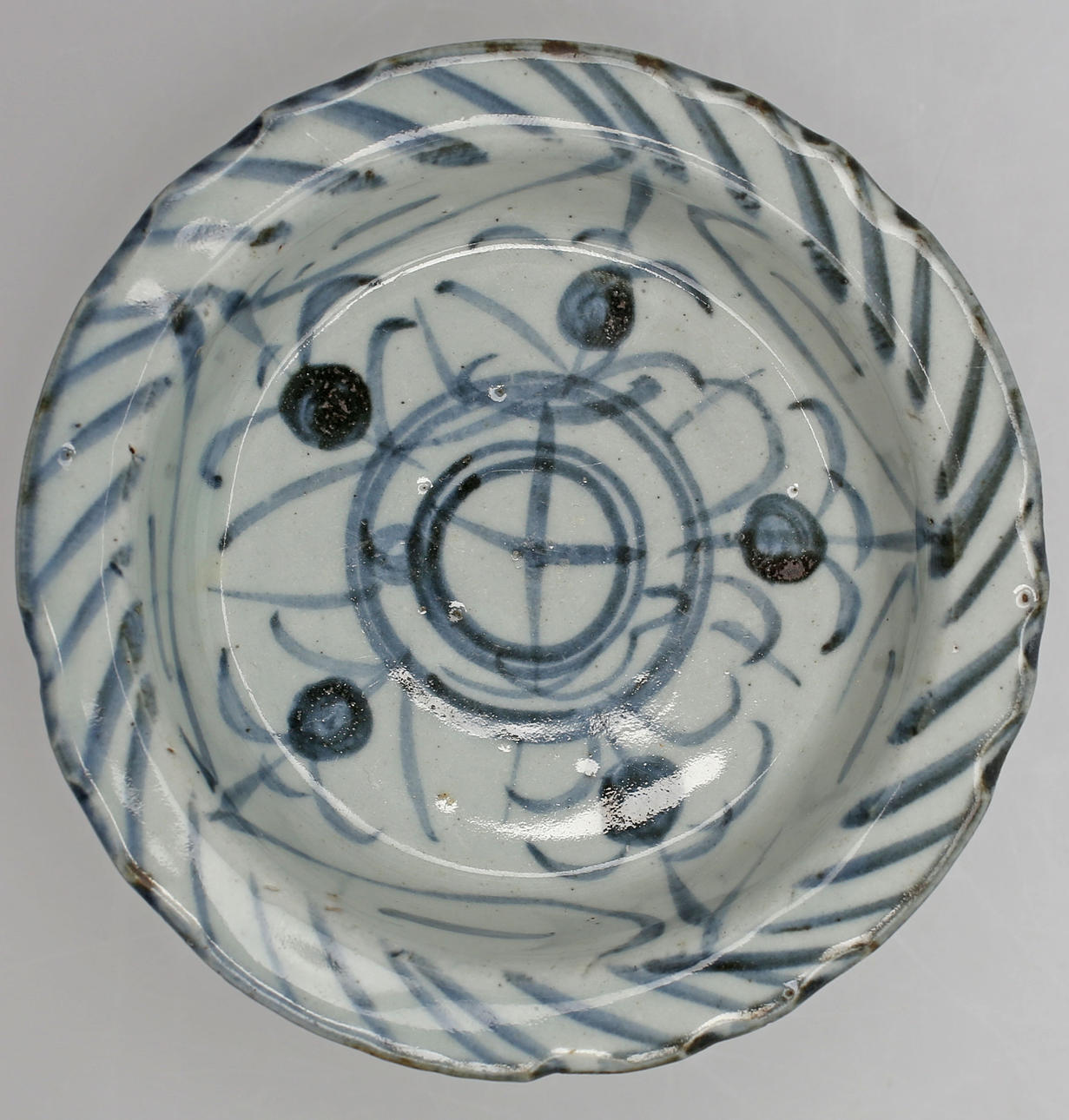 VINOFFERKÄRL, sk Stem cup, Swatow, Kina. Troligen sen Ming.