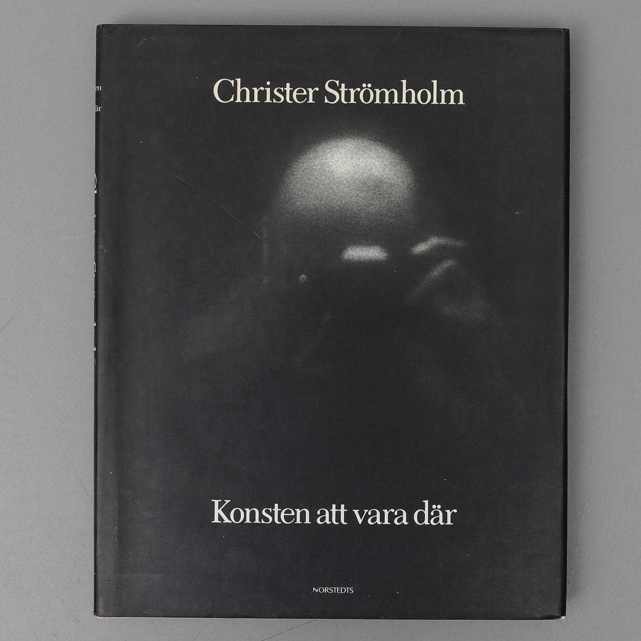 CHRISTER STRÖMHOLM'S ART OF BEING THERE IN A FINE EXAMPLE.