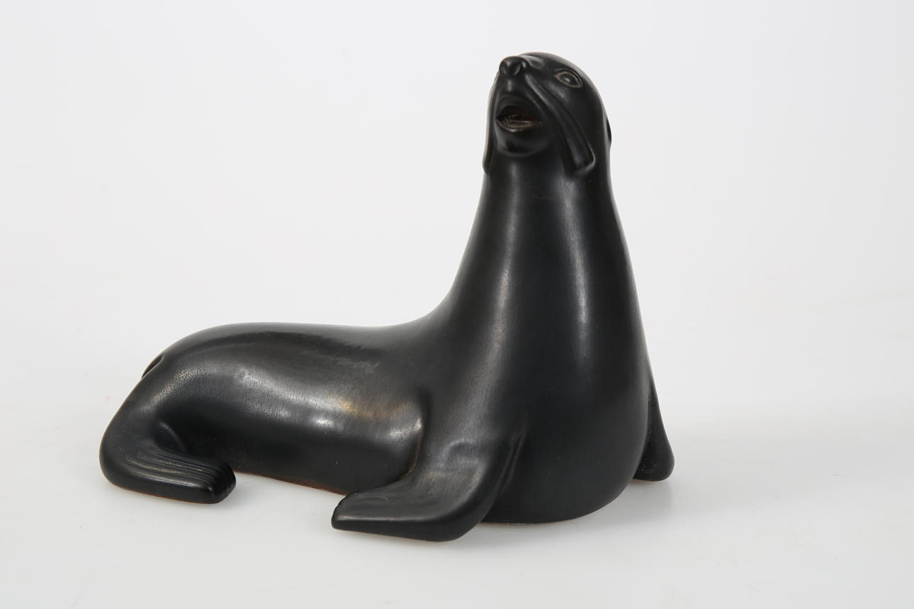 FIGURE, stoneware, Säl, Gunnar Nylund, monogram signed, Rörstrand.