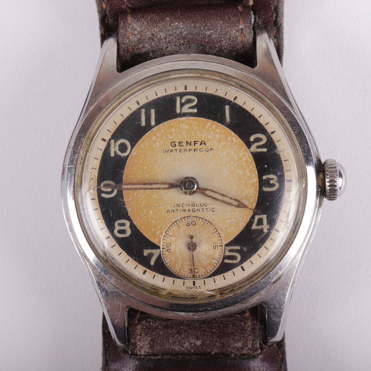 HERRARMBANDSUR, Genfa Antimagnetic 1134.