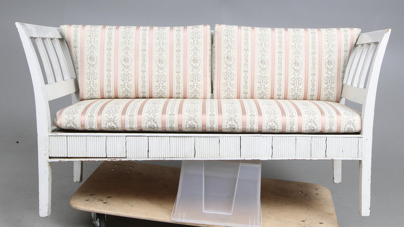 BANKETTSOFFA, empire-typ, 1800-tal.