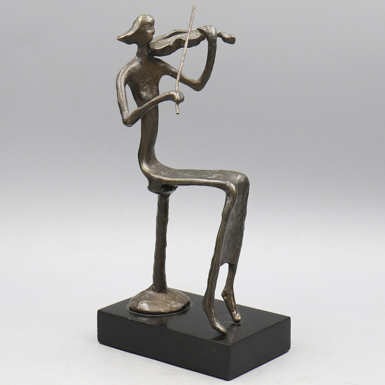 BERNARD KIM. Sculpture, bronze, "Violin Player", signed KimB.