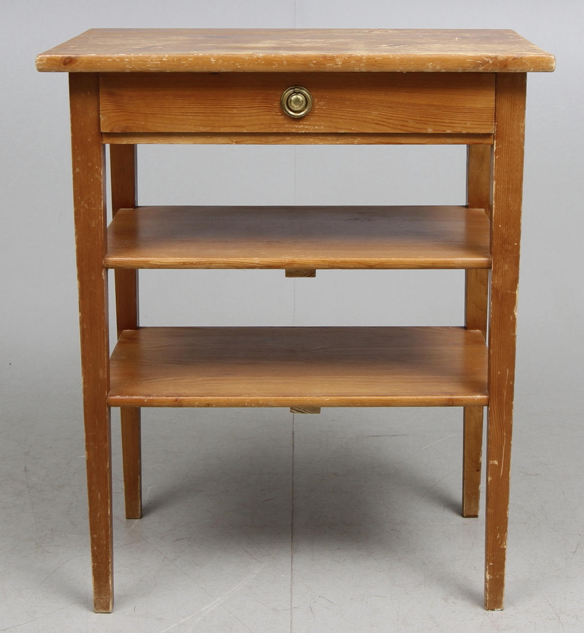 VÅNINGSBORD, 1900-talets första hälft.