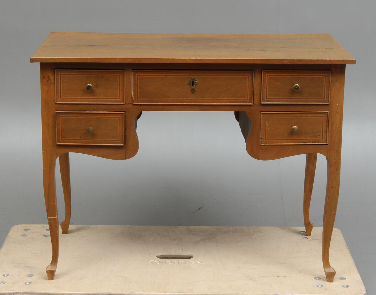 SKRIVBORD, fristående, sekelskiftet 1900.