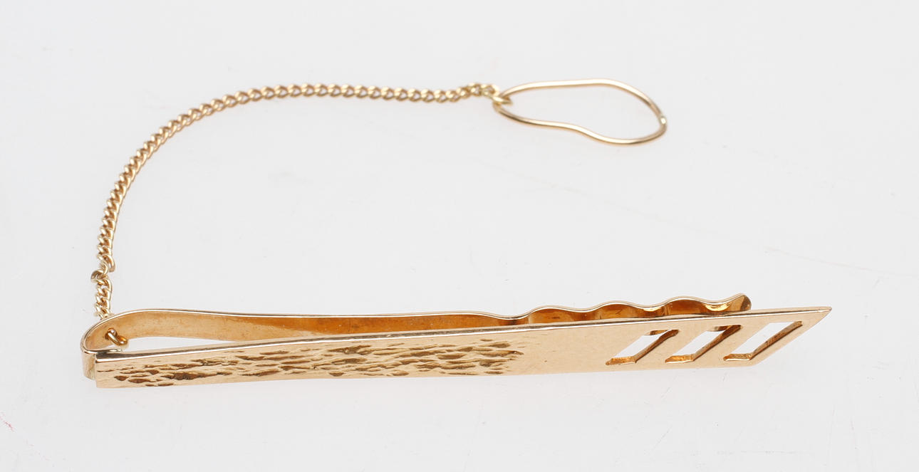 SLIPSNÅL, 18k guld, vikt ca 4,3 gr.