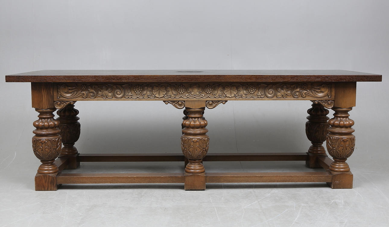 MESA DE BIBLIOTECA, estilo barroco, hacia 1900.