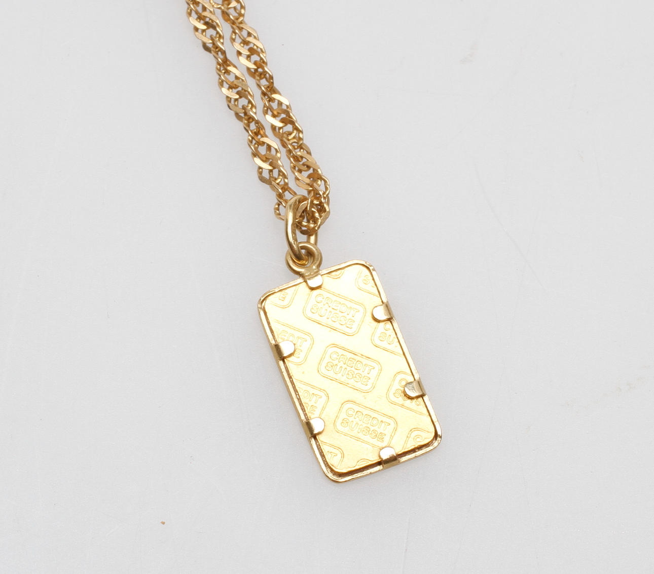 HALSKEDJA samt HÄNGE, 21k guld, vikt ca 6,3 gr.