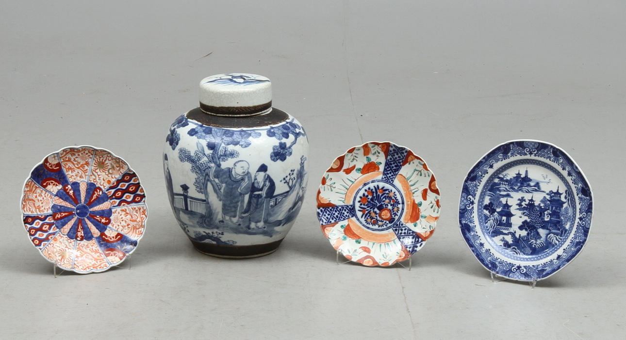 PARTI KERAMIK/PORSLIN, 4 delar, Orientaliskt.