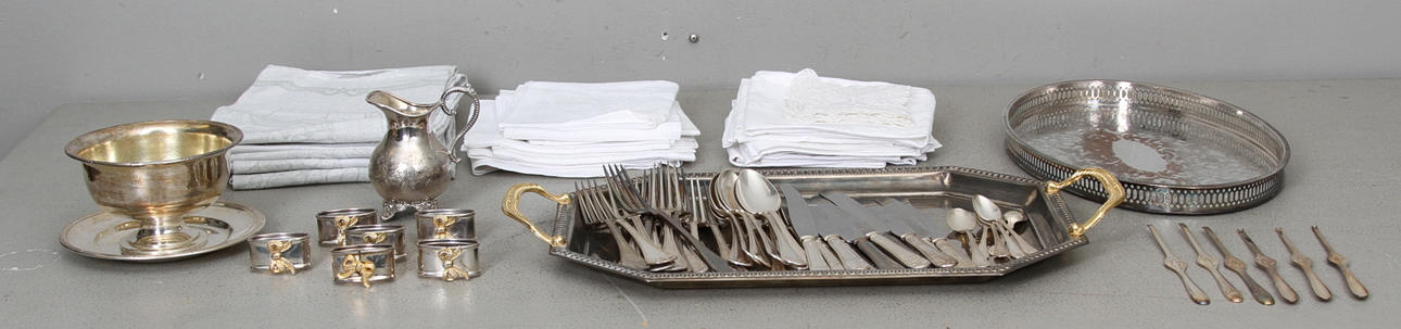 NYSILVERFÖREMÅL samt TEXTIL, 1900-tal.