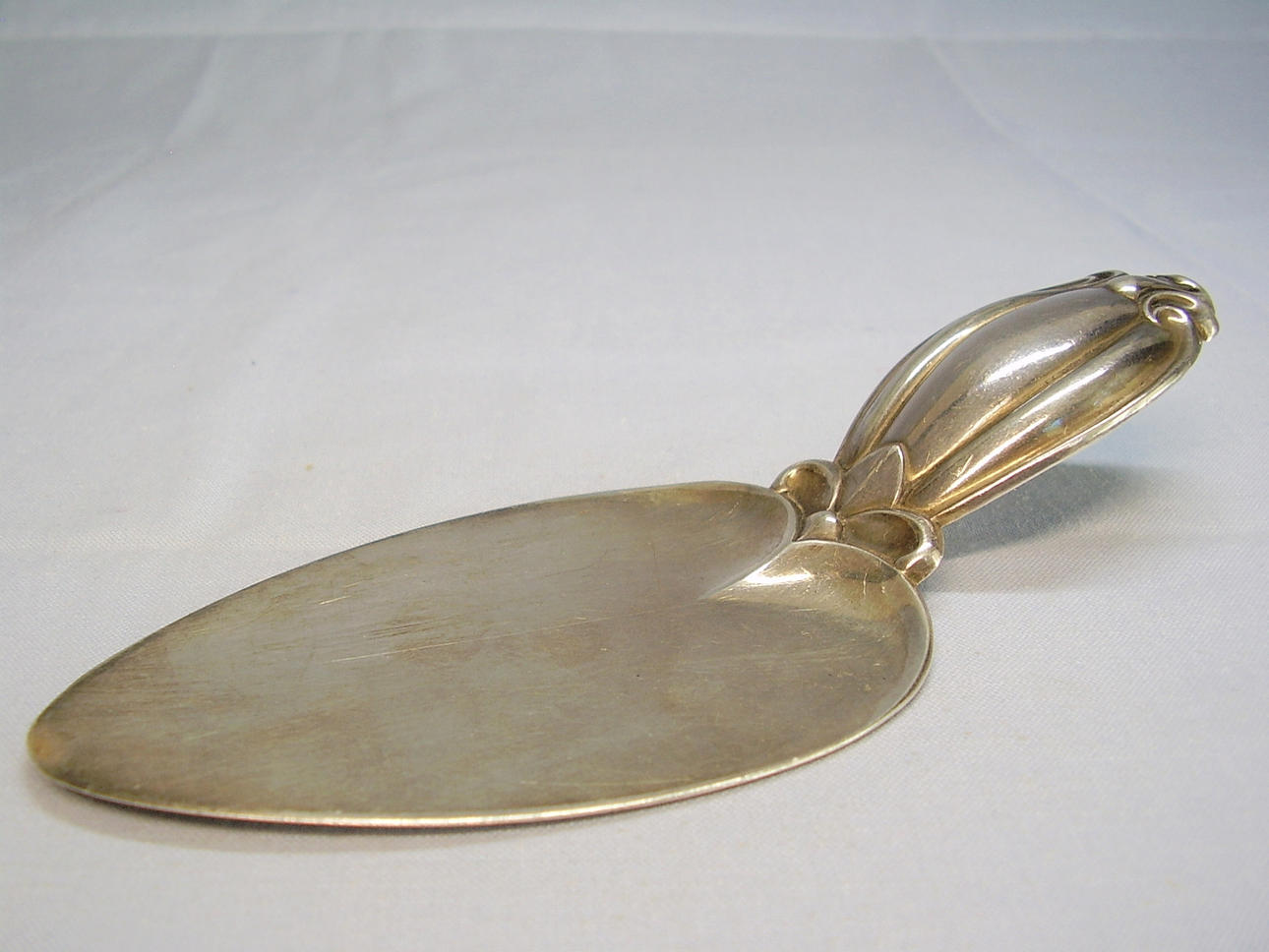 TORTENHEBER SILBER 835 ANTIK.