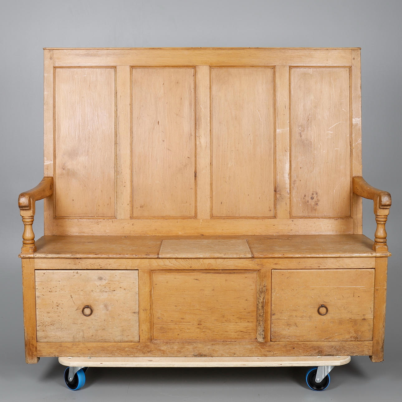 SOFFA, furu, 1900-tal.