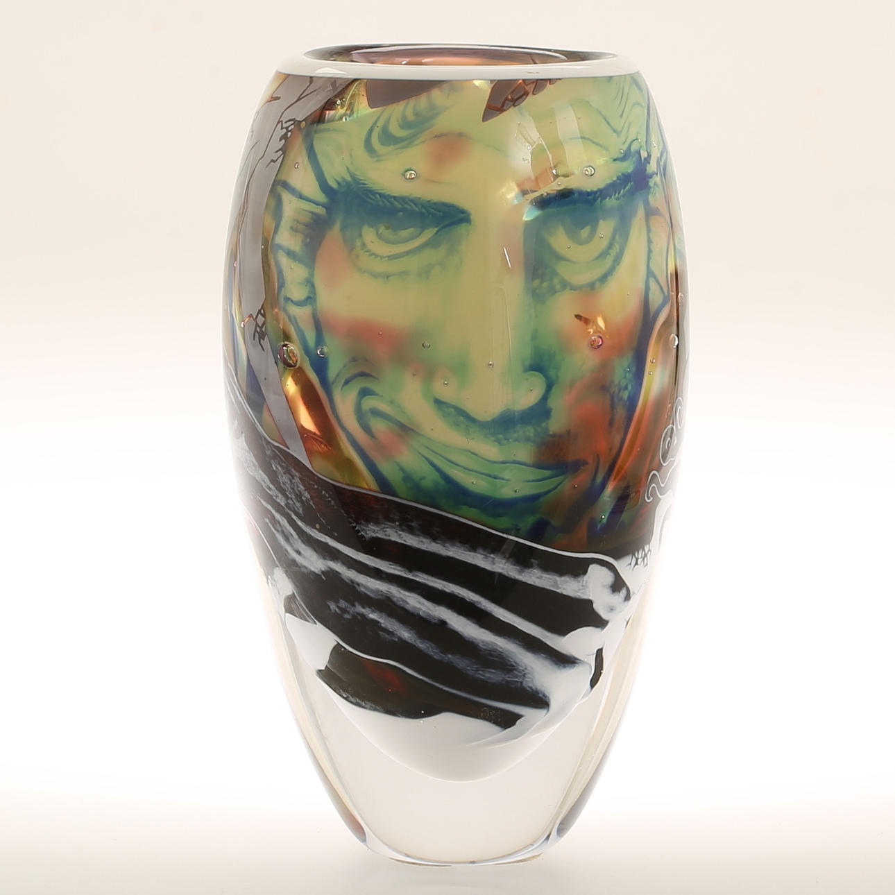 VAS, glass, Astrid Gate, ariel grail, unique, signed 2006 WA MJ.