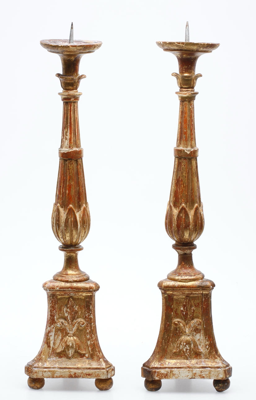 ALTARLJUSTAKAR, ett par, 1800 tal.