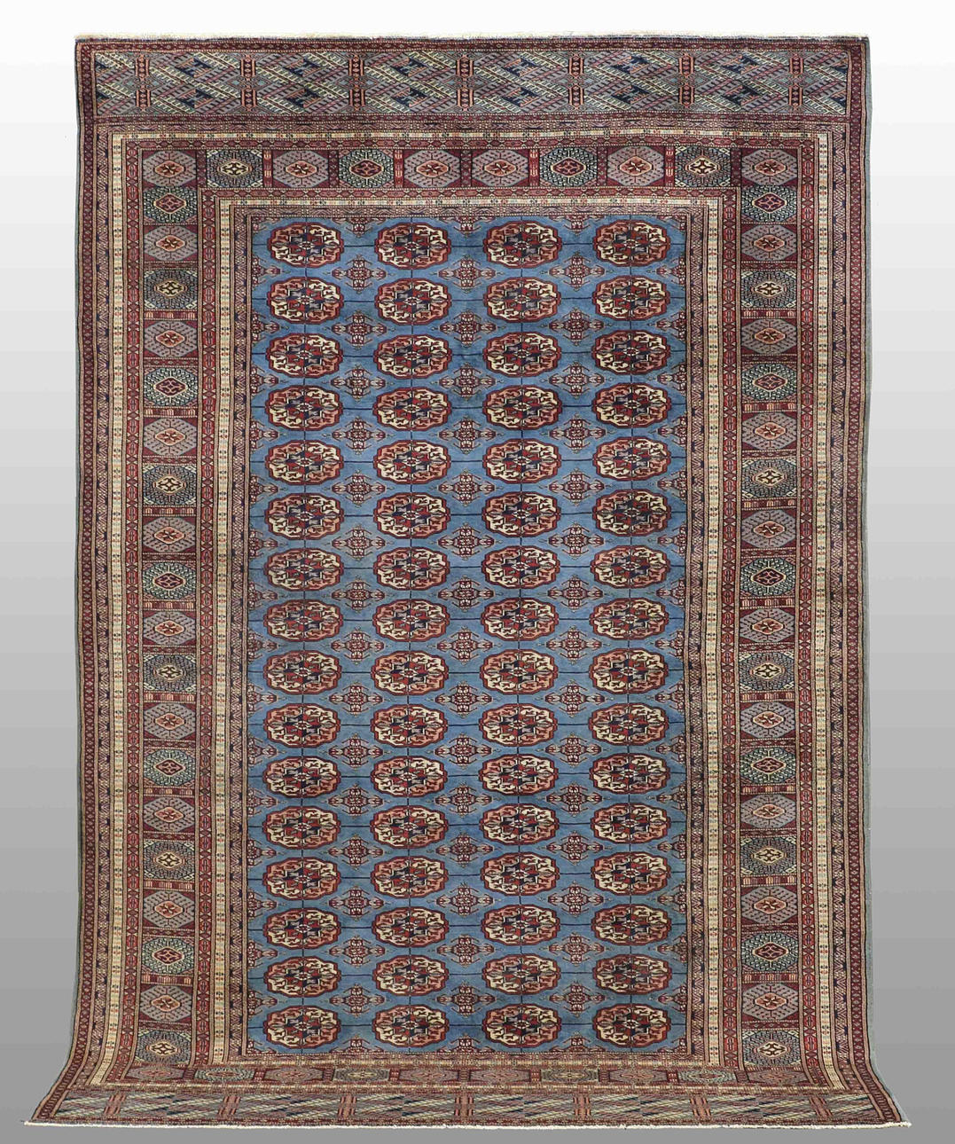 MATTA, Bokara, 276 x 187 cm.