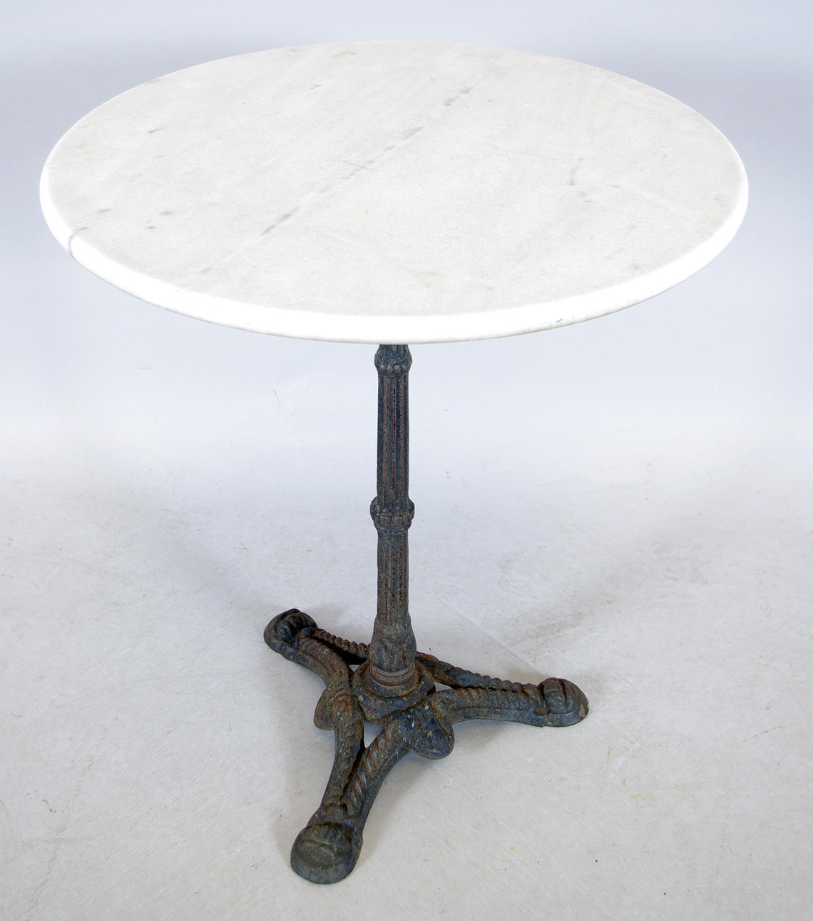 TRÄDGÅRDSBORD, gjutjärn/marmor.