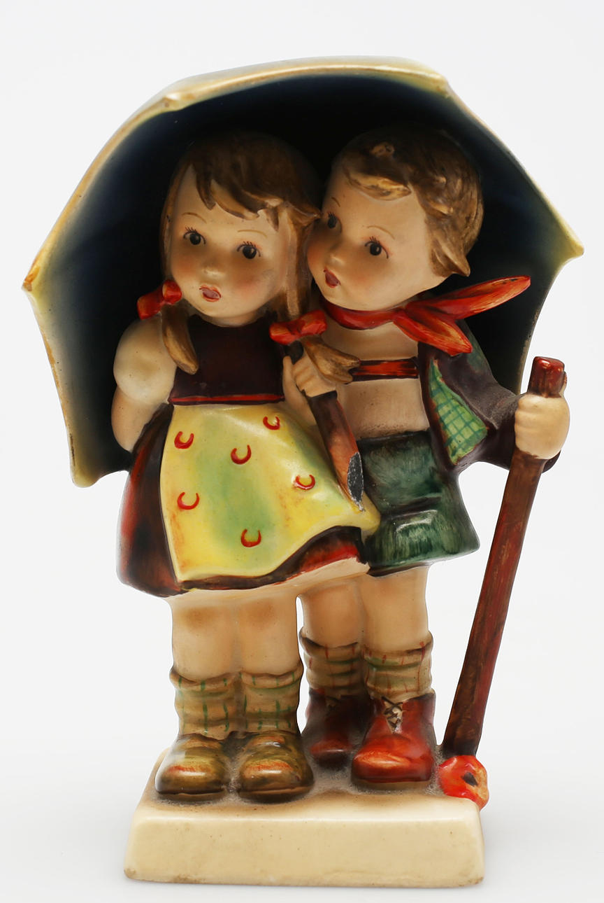 FIGURIN, porslin, M.I Hummel.