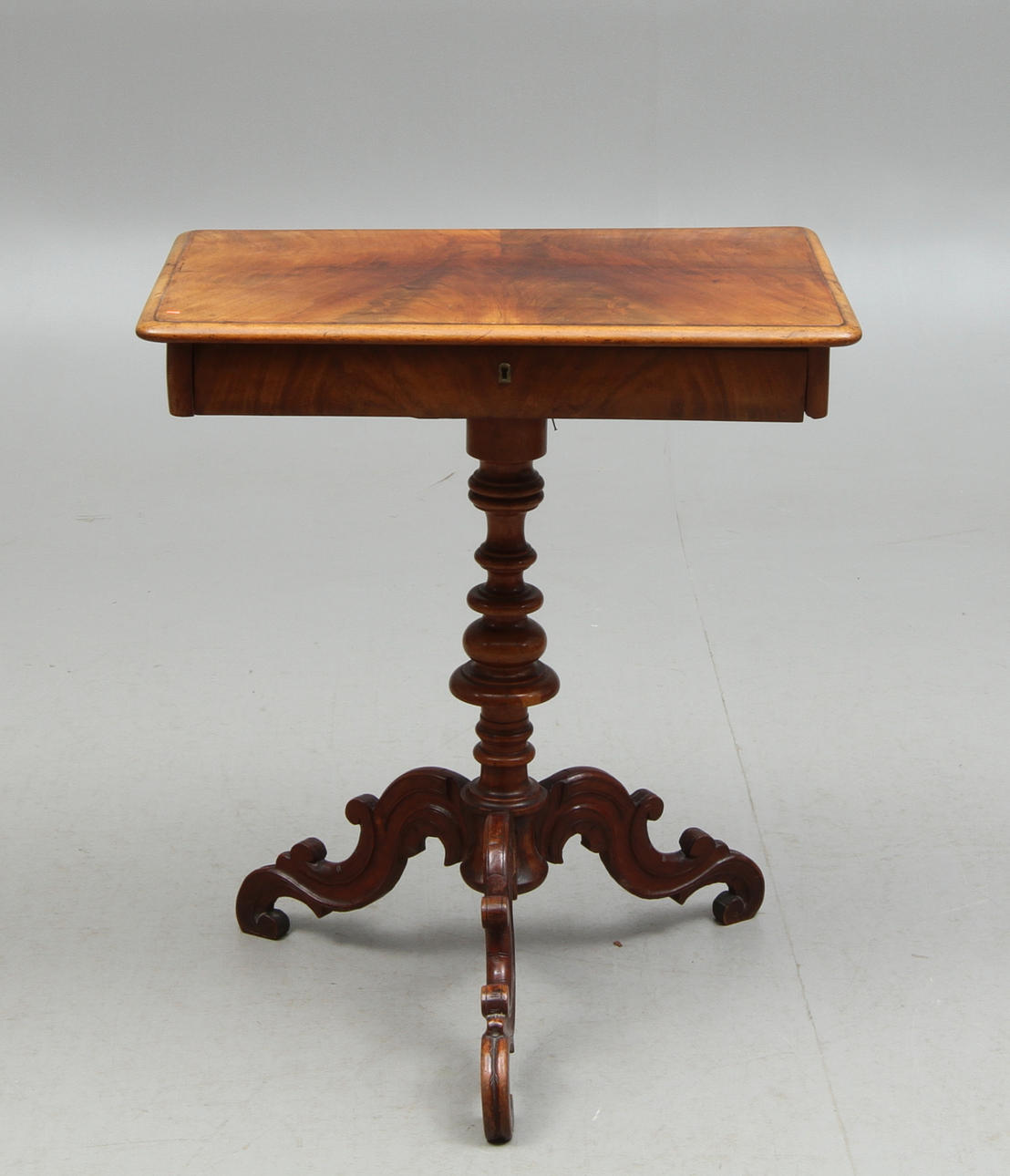 SYBORD, nyrokoko, sent 1800-tal.