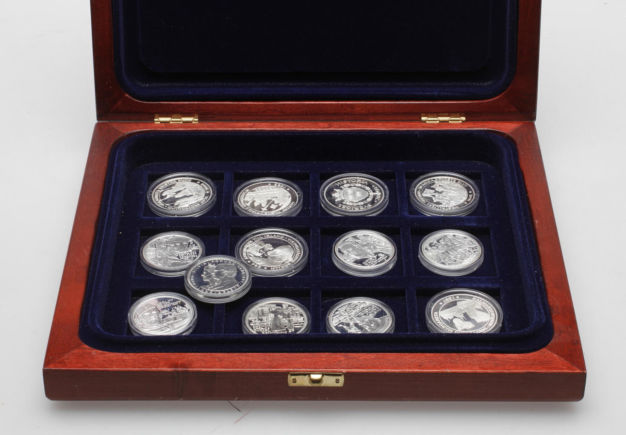 MYNT, 13 st, silver.