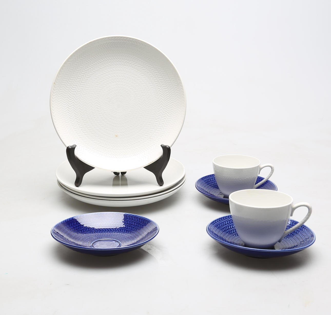 SERVISDELAR, 9 st, "Blå Eld", Hertha Bengtsson, Rörstrand.