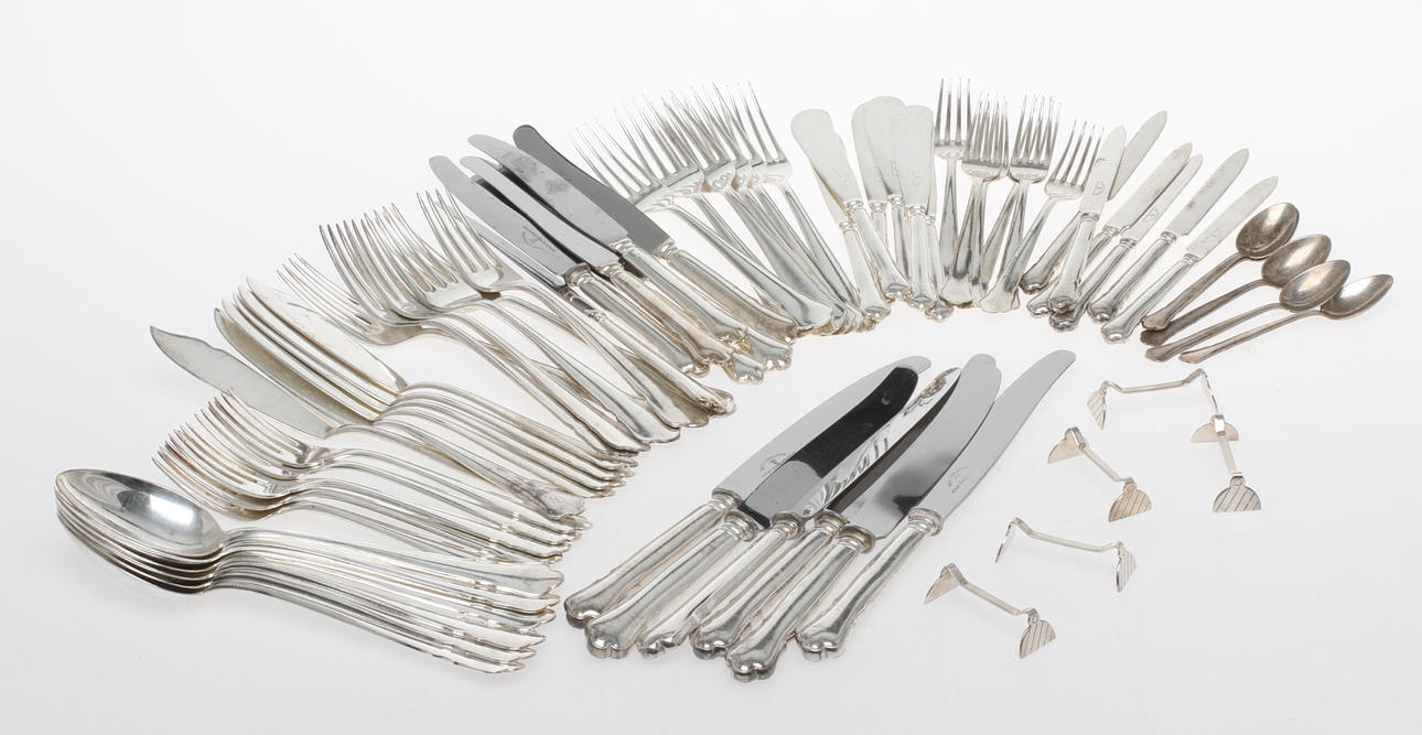 BESTICK, ca 65 delar, nysilver, "Chippendale" GAB.