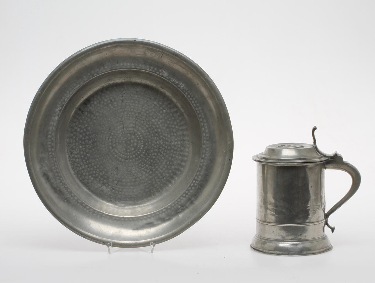 STOP samt SKÅLFAT, tenn G W Lindberg Örebro samt N E Justelius Eksjö, 1800-talets mitt.