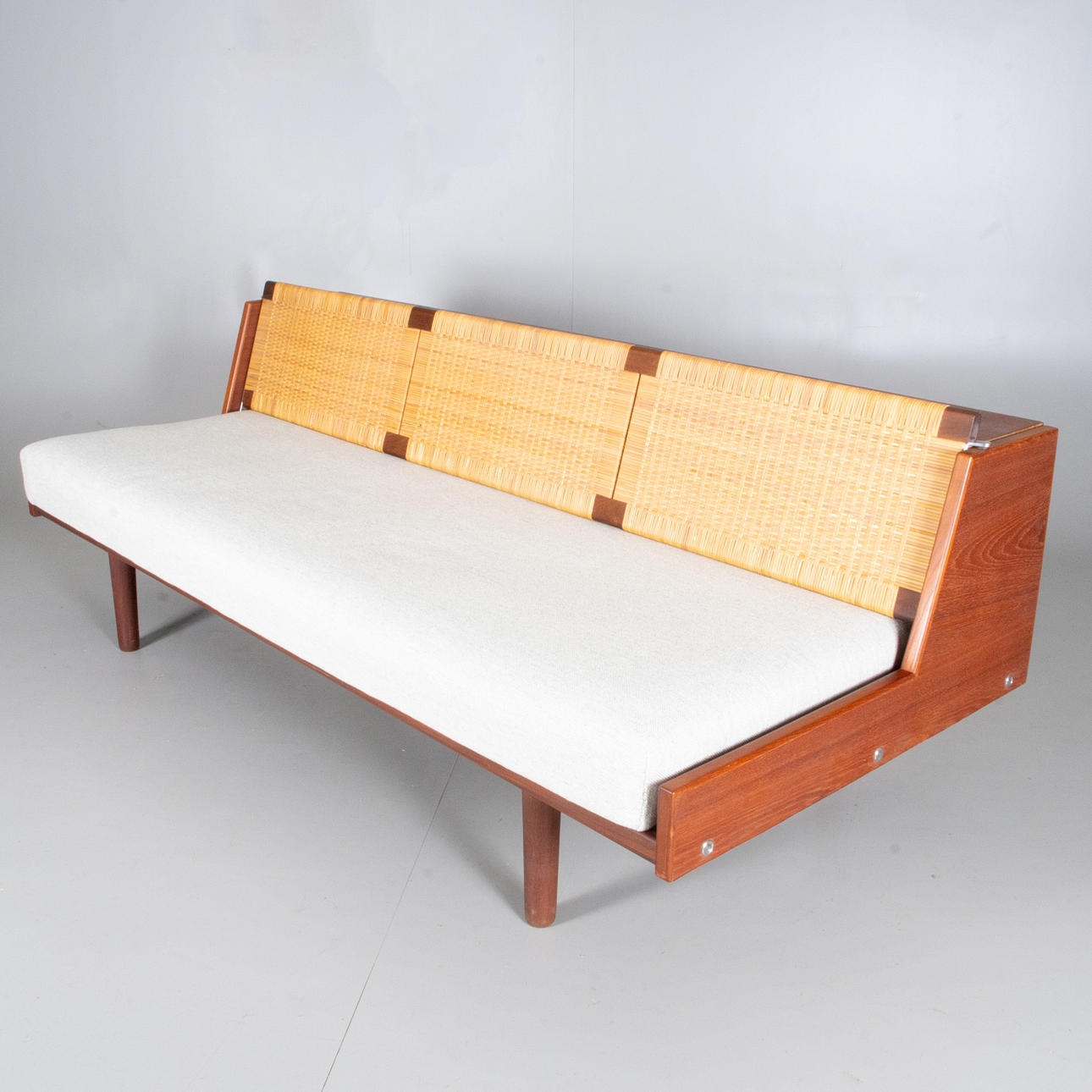 HANS J WEGNER. Sofa, "GE-258", teaktræ, Getama.