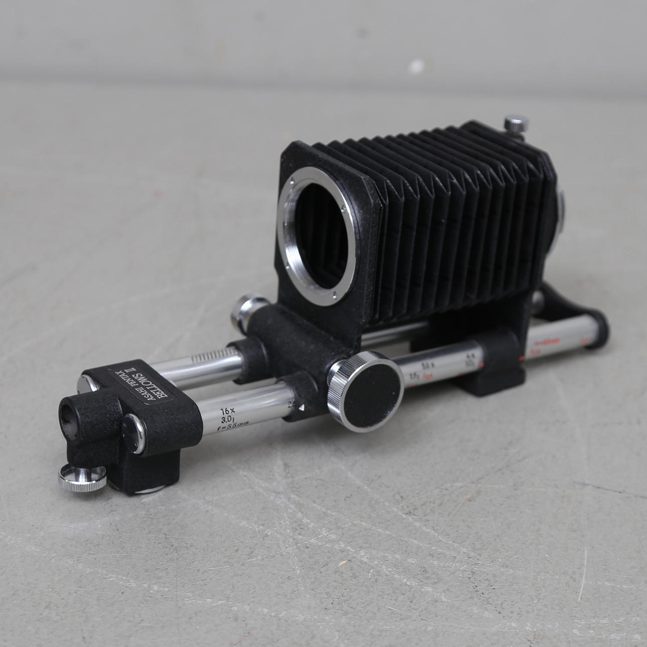 ASAHI PENTAX BELLOWS II SLIDE COPIER.