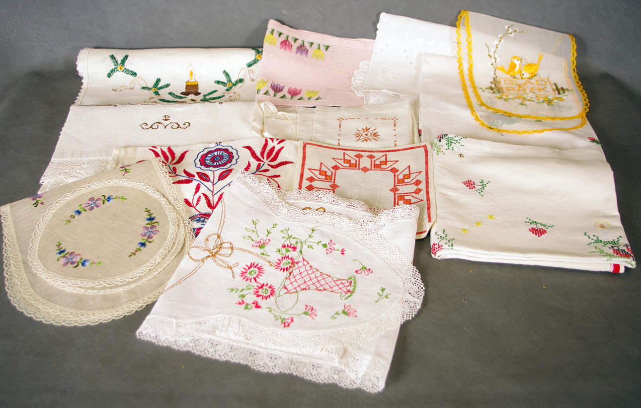 BRODERADE DUKAR M.M.