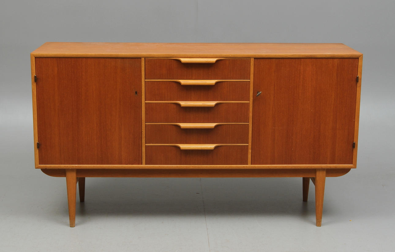 SIDEBOARD, teak, 1950/60-tal.