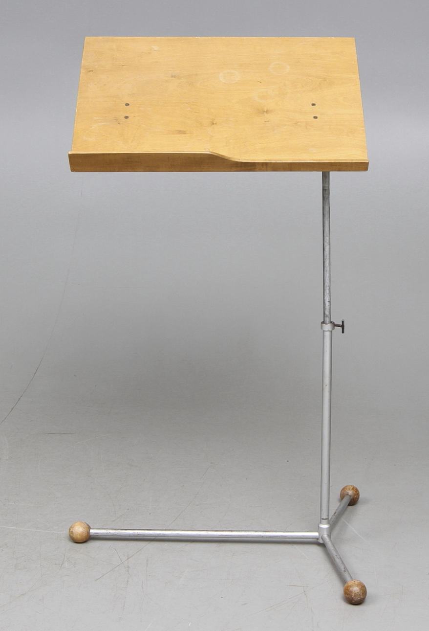 LÄSBORD, 1900-talets mitt.