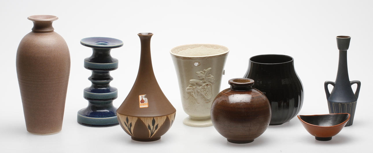 KERAMIKFÖREMÅL, 8 delar, bl.a. Gefle, Syco, Gustavsberg.