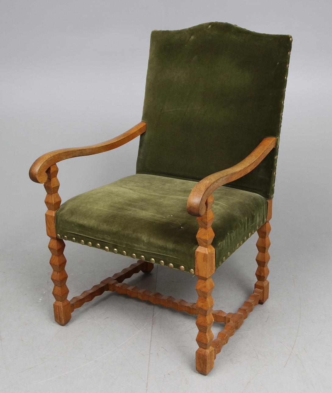 FÅTÖLJ, barockstil, 1900.talets första hälft.